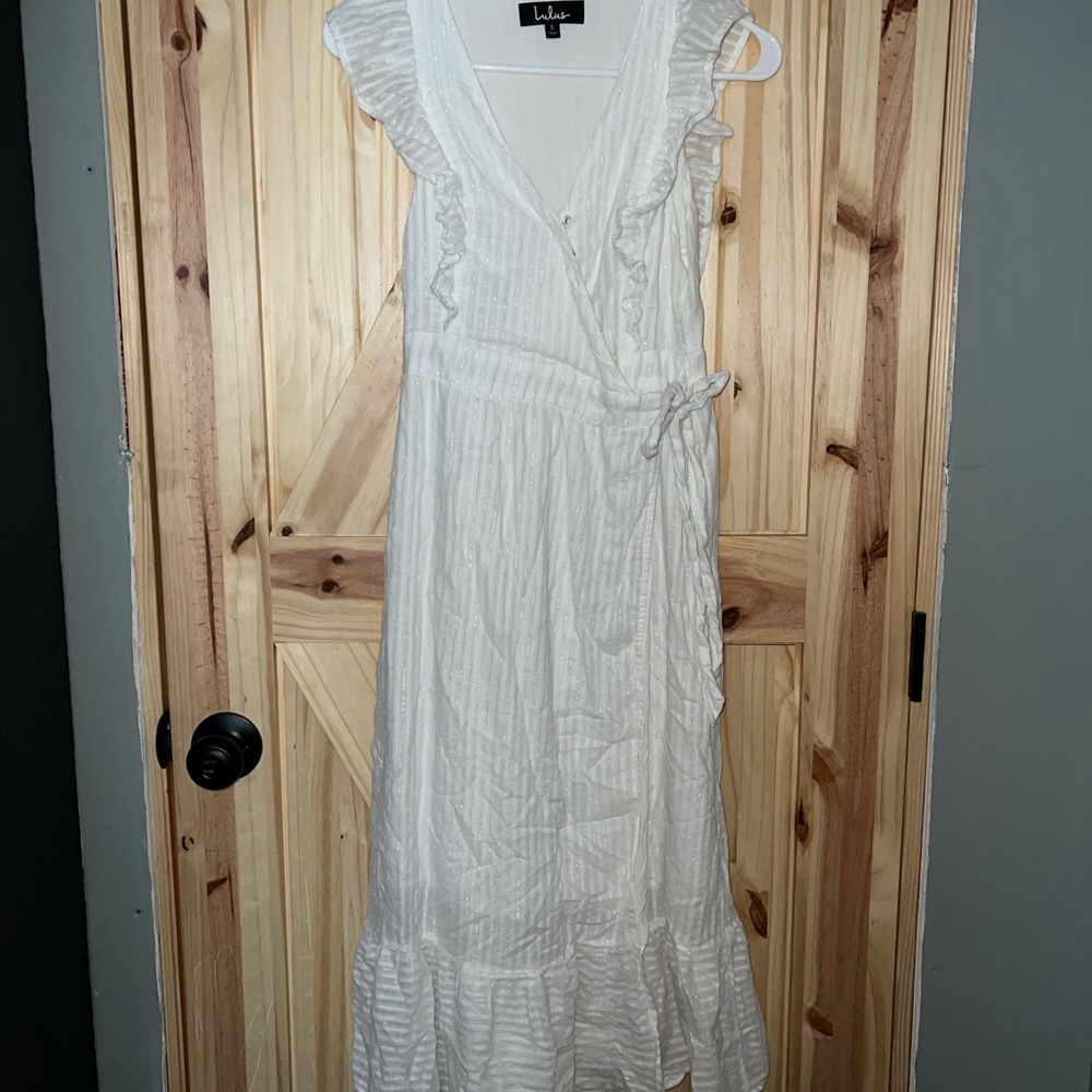 White flowy midi dress